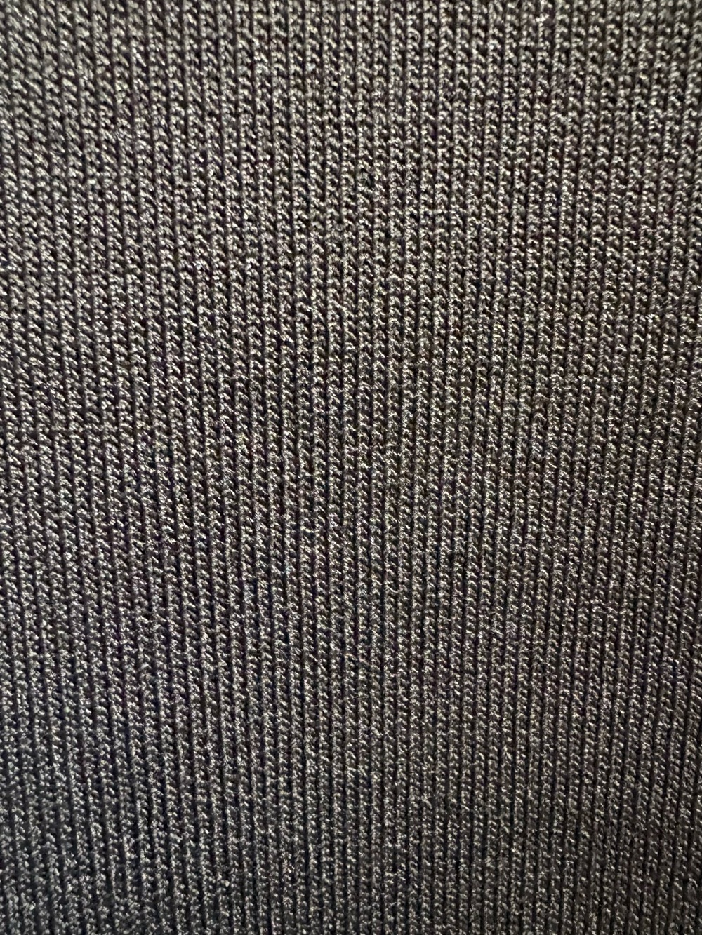 ALEEZA PARIS The Turtleneck Top - Picture 5 of 5